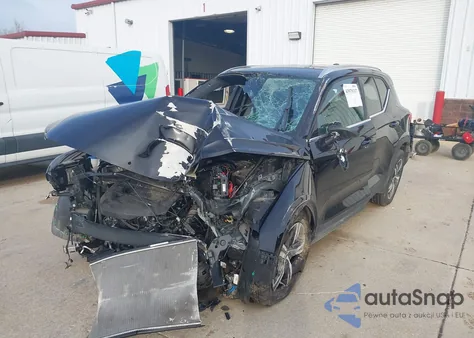 2024 Volvo Xc40 B5 Core Bright Theme/B5 Core Dark Theme из США, поврежденный, VIN YV4L12UK9R2331112